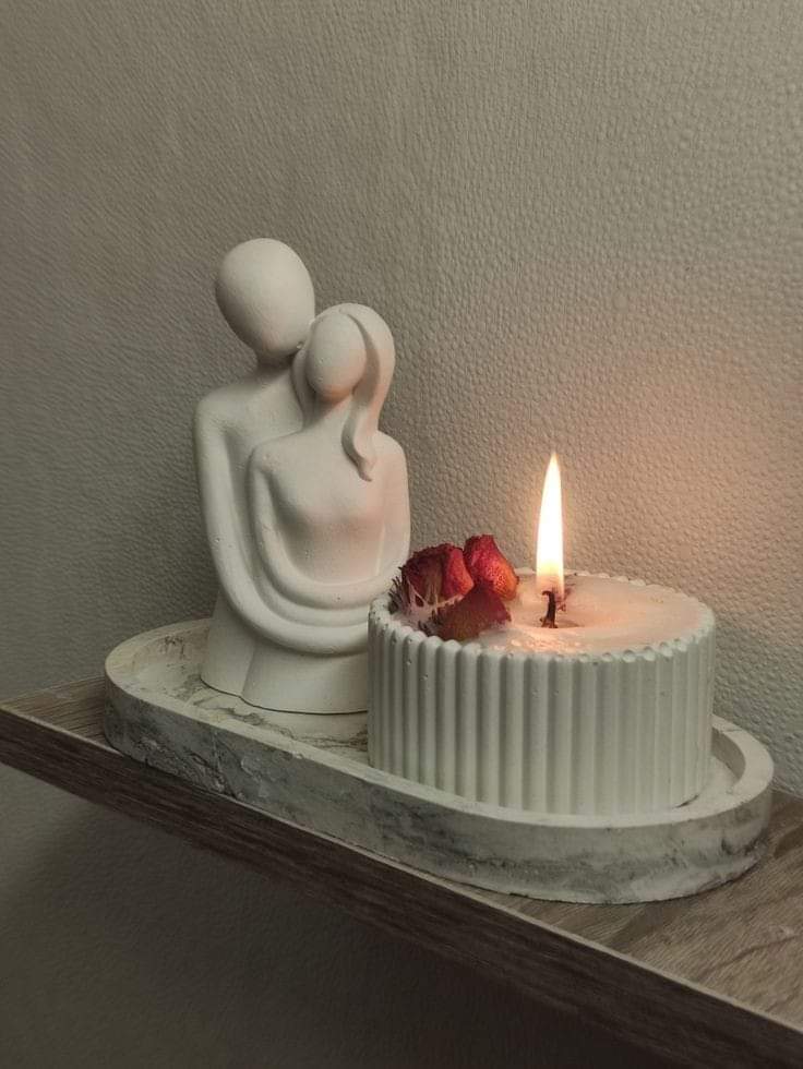The Hug, 3D Scented candle