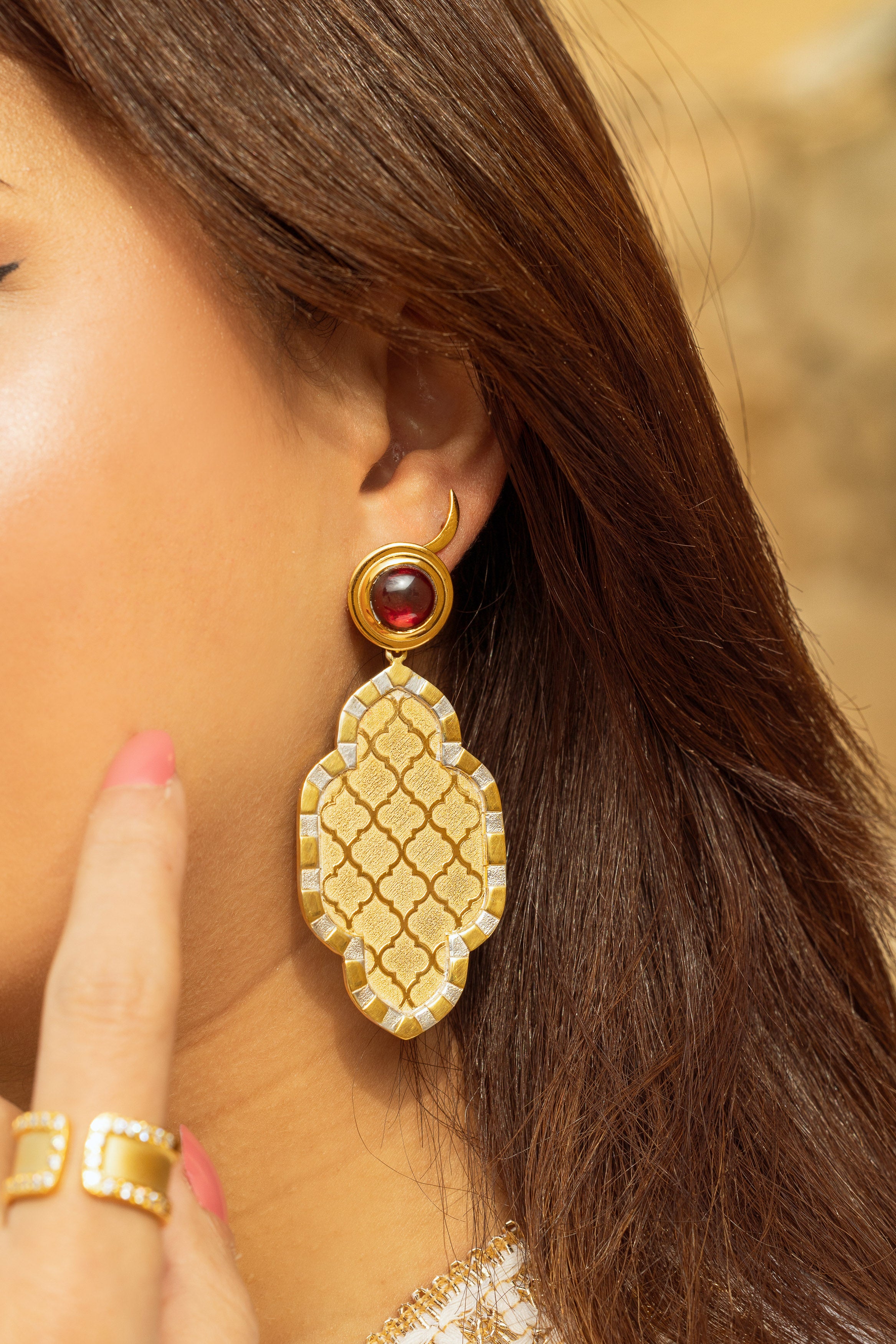 Zomoroda Earring