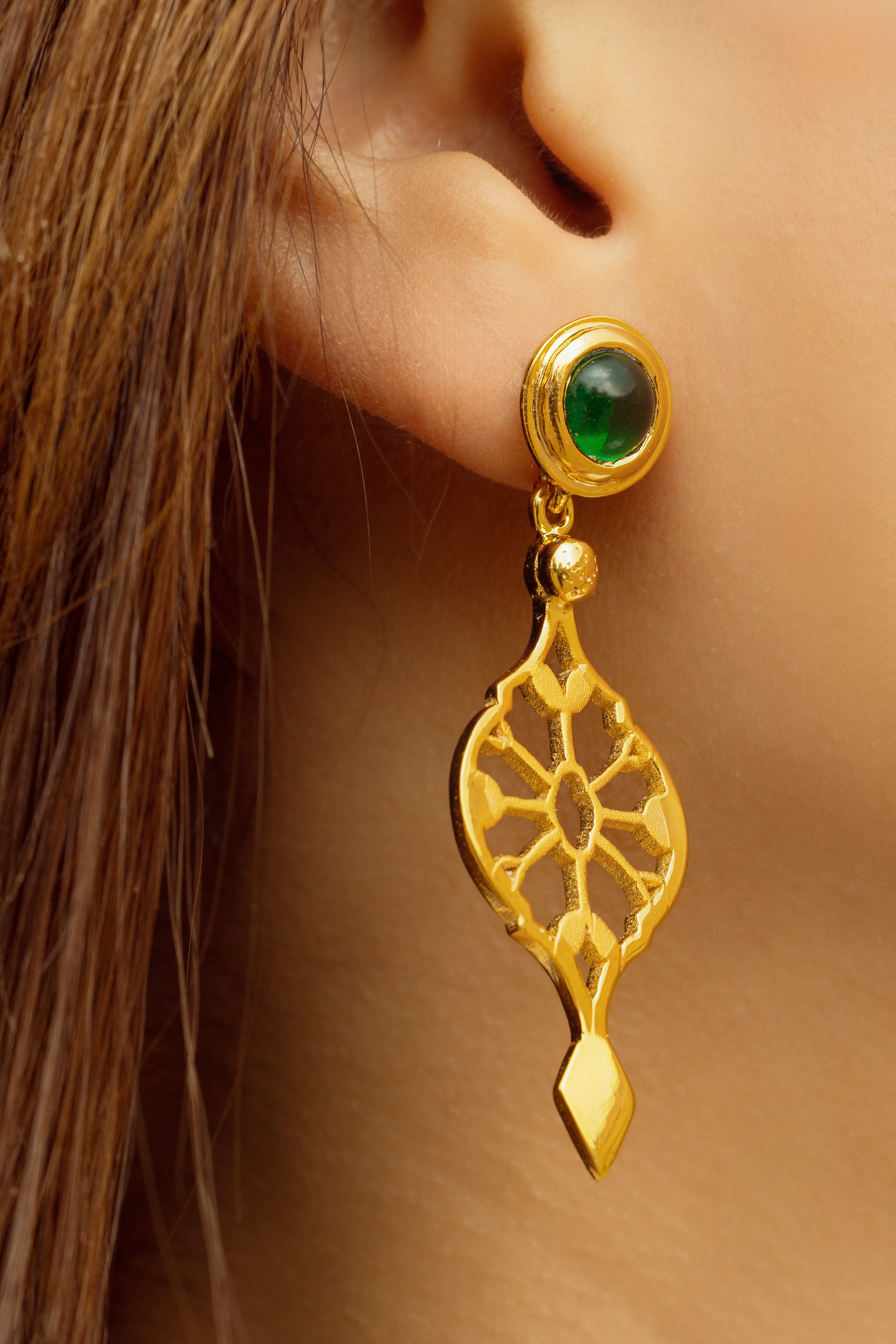 BesQa Earring